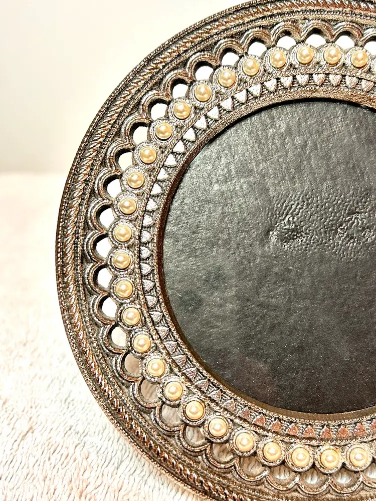 Vtg Tabletop Picture Frame Shabby Chic - Baroque Oval Textured Metal Frame