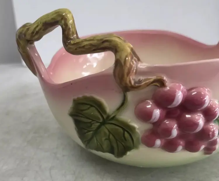 HULL ART POTTERY TOKAY TUSCANY FRUIT BOWL #7 PINK NEAR MINT 1958