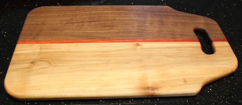 Slim - Rounded Top Cutting Board with Handle