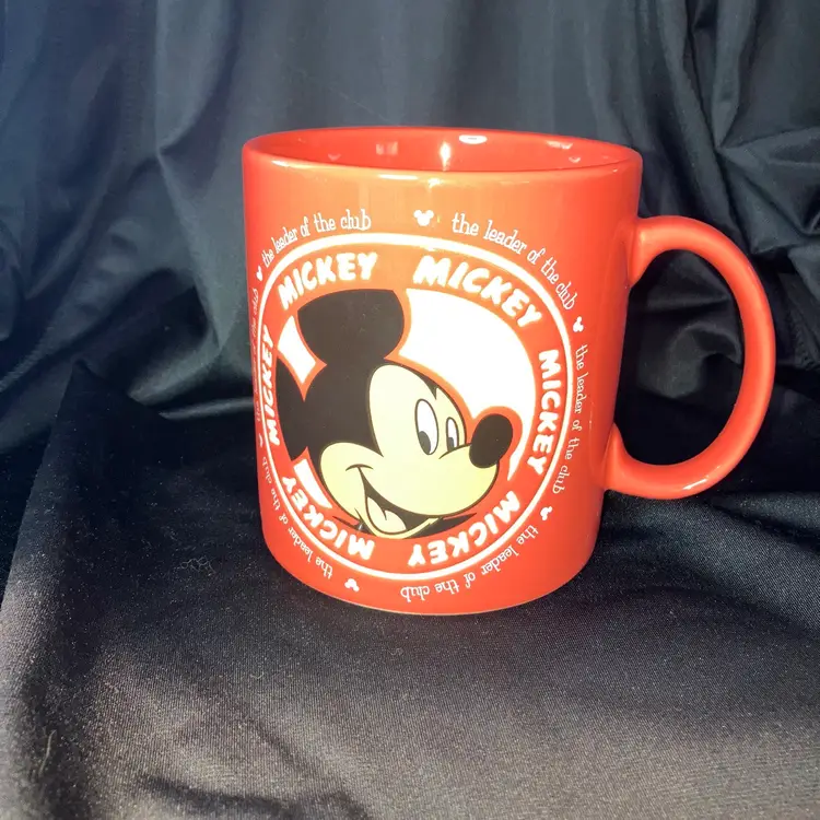 Mickey Mouse Orange Red “Leader Of The Club” Oversized Coffee Mug 16 Ounce Disney Parks