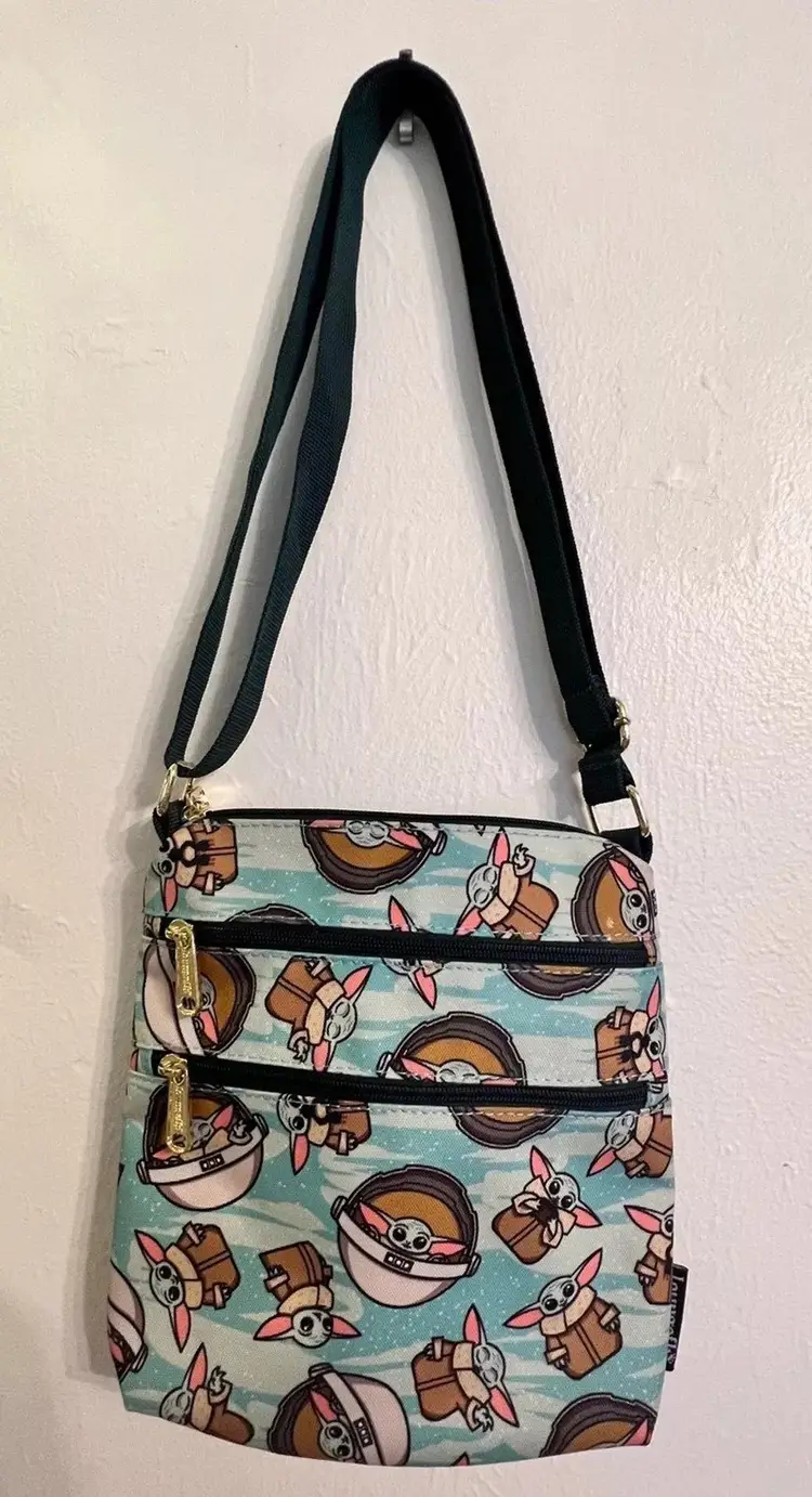 Baby Yoda, Grogu crossbody Loungefly canvas bag