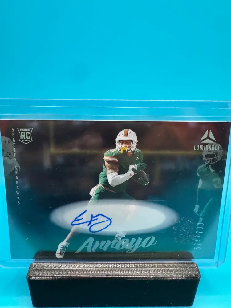 Elijah Arroyo Panini Luminance Rookie Auto /700 RC Seattle Seahawks