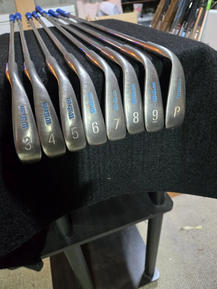 LIMITED EDITION St. Andrews Wilson ladies irons