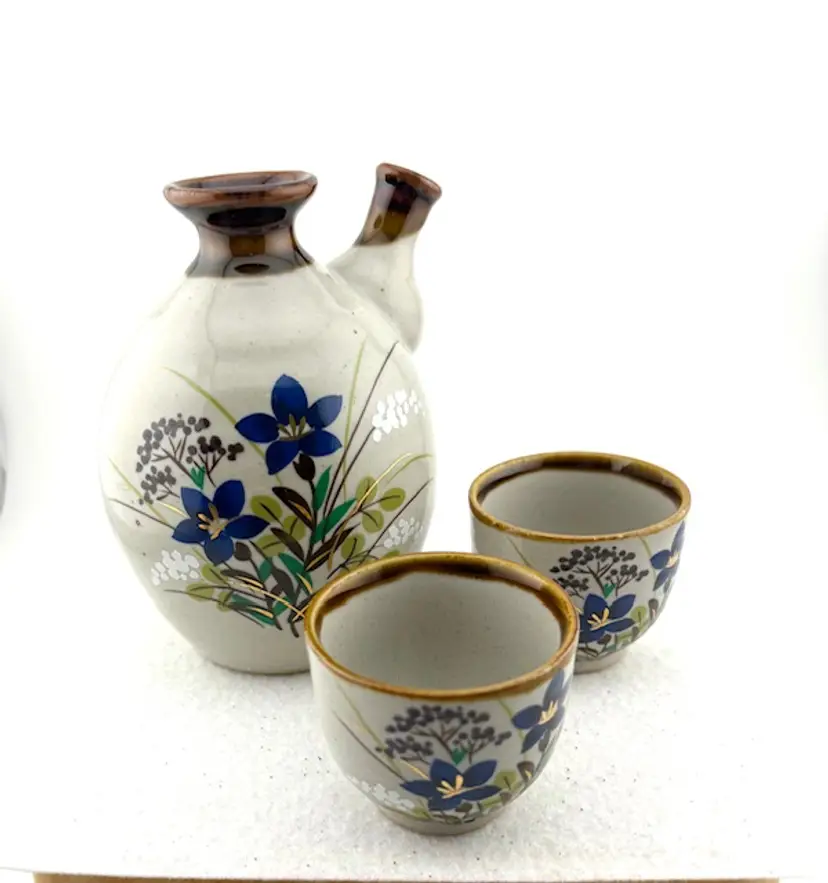 Vintage Japanese Sake Bottle with Two Cups Nakagama - Gold Accents - Unique Pottery Bottle - Stickers on Bottom