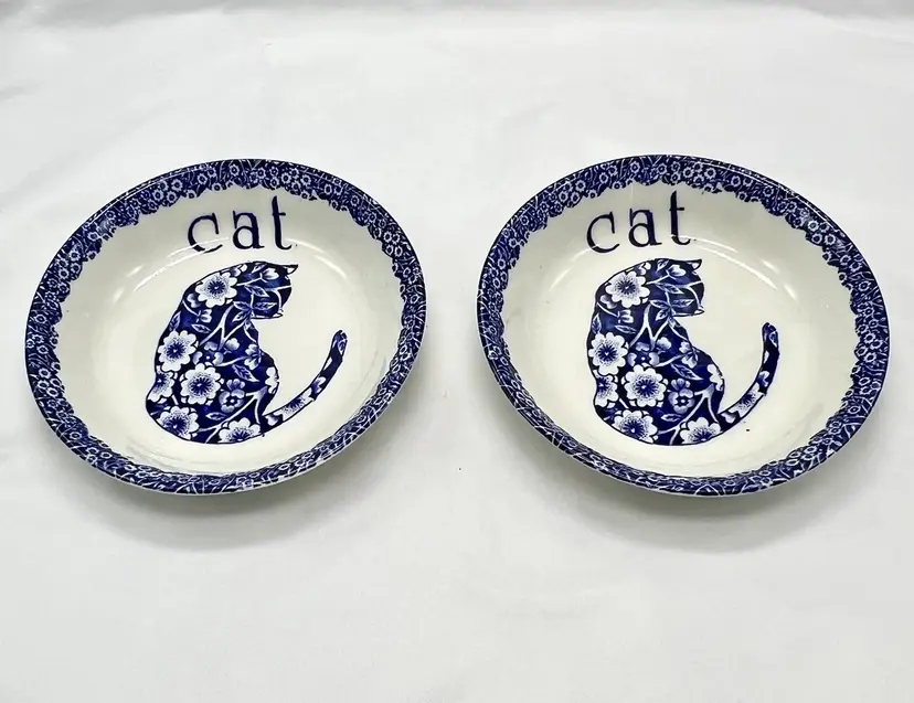 Vintage Norma Sherman Royal Crownford Calico Cat Bowl Dish 6" Round set of 2