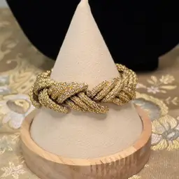 # 035 Goldtone Watch Type Band Stretch Textured