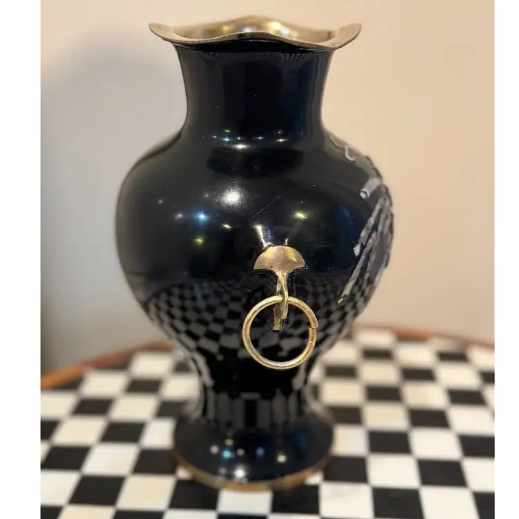 Vintage Black Lacquer Mother Of Pearl Vase