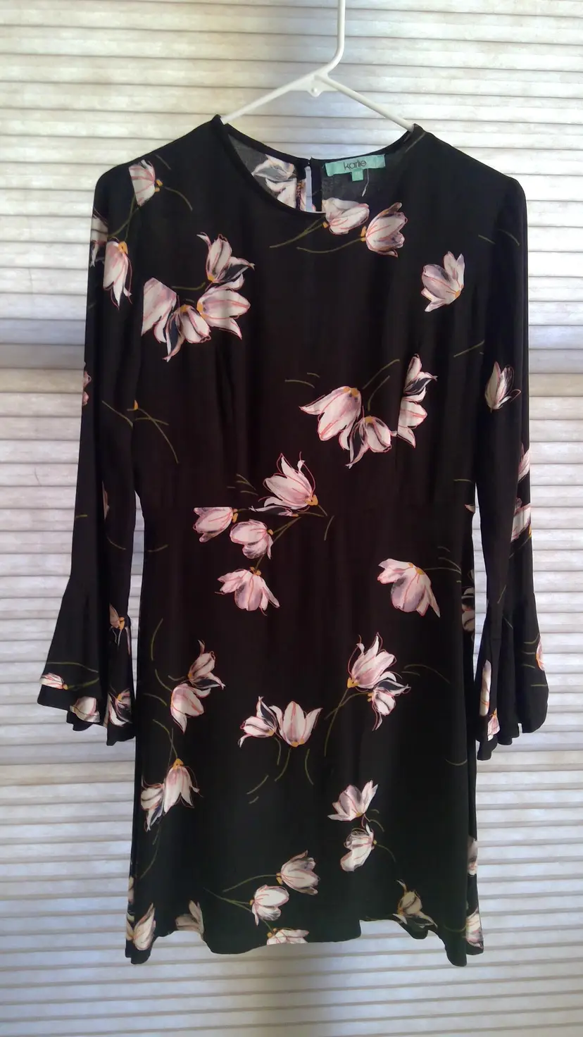 Karlie Ladies Mini Dress/Long Top Black w/Flowers Bell Sleeve Slight Flare NEW
