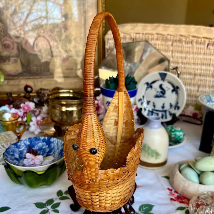 Vintage Hand Crafted Duck Wicker Basket 10.5” Tall