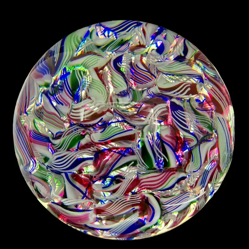 Baccarat Paperweight Crystal Macedoine Scrambled Blue•Purple•pink•White
2” T x 2.5” W