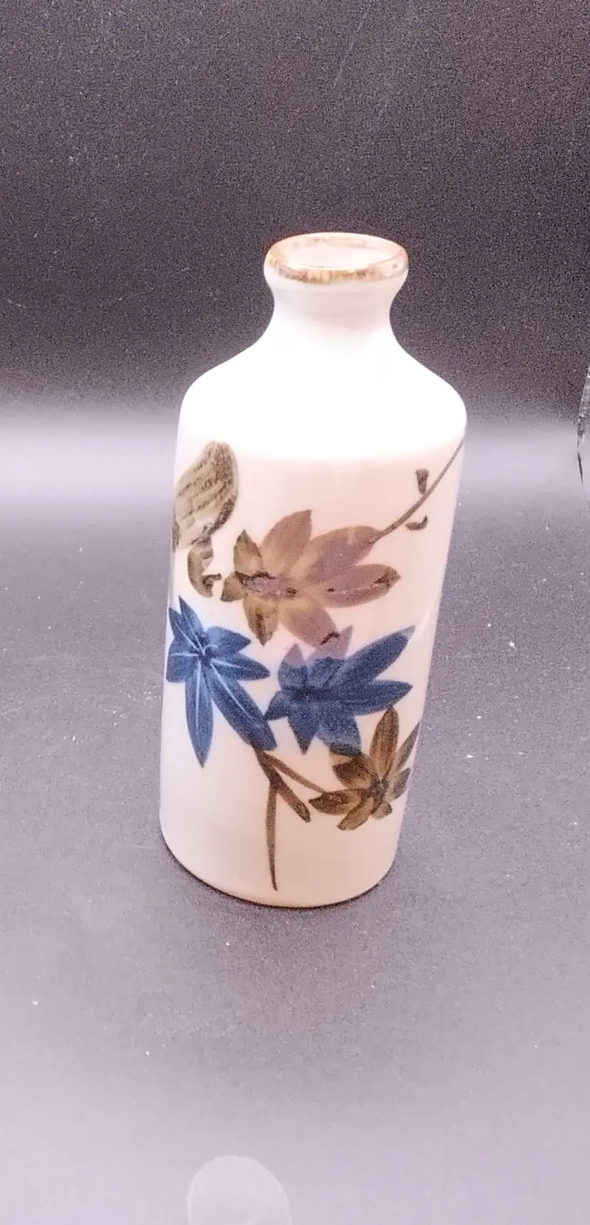 Vtg Original Otagiri Porcelain Bud Vase Hand Crafted Beige Blue Brown w-Label
