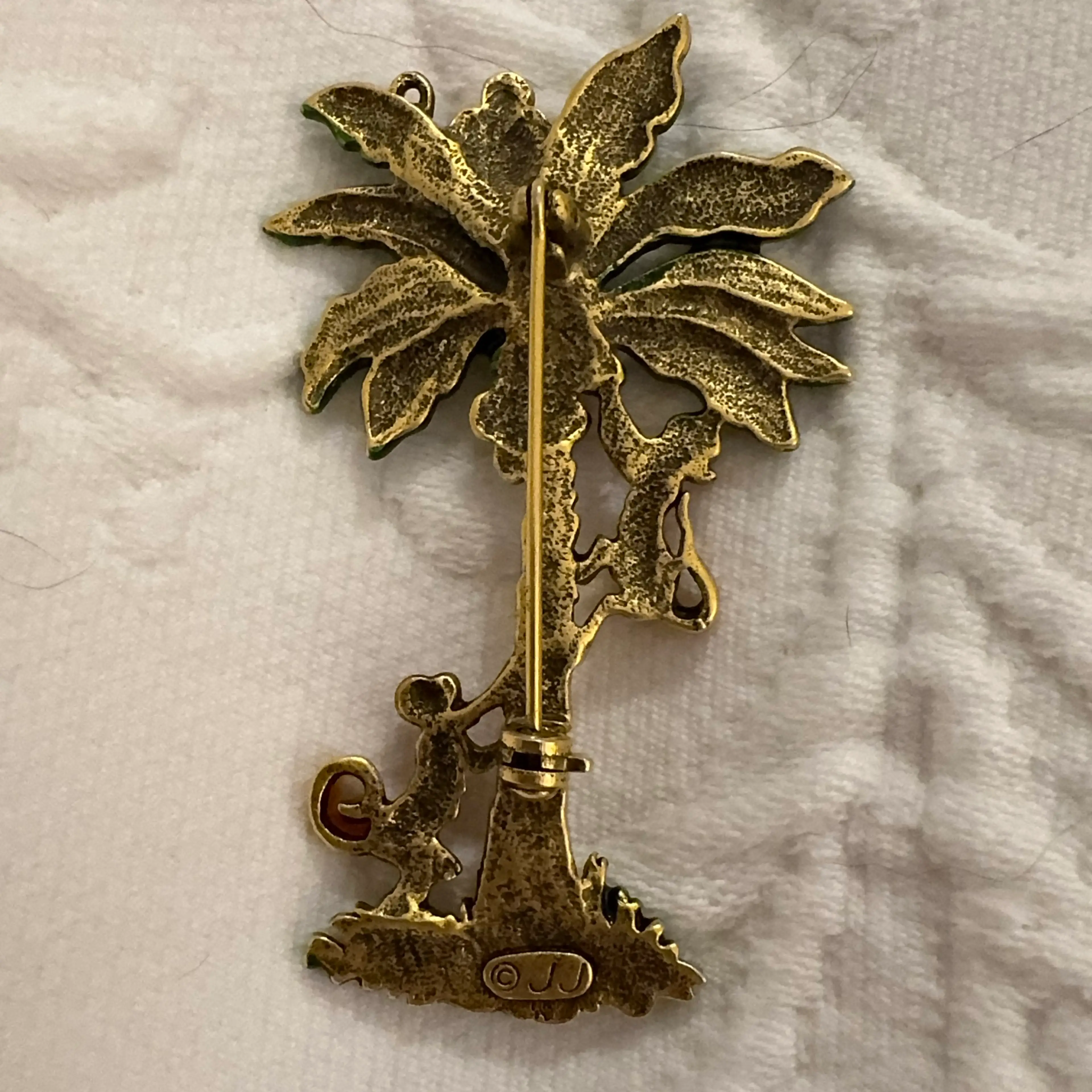 Image 2 of 3