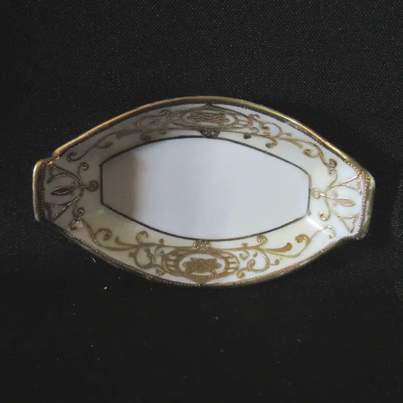 27) VTG Porcelain Noritake Open Salt Dish - White/Gold