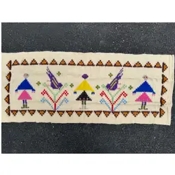 Vintage pictorial kilim wool rug 4.5 × 1.9