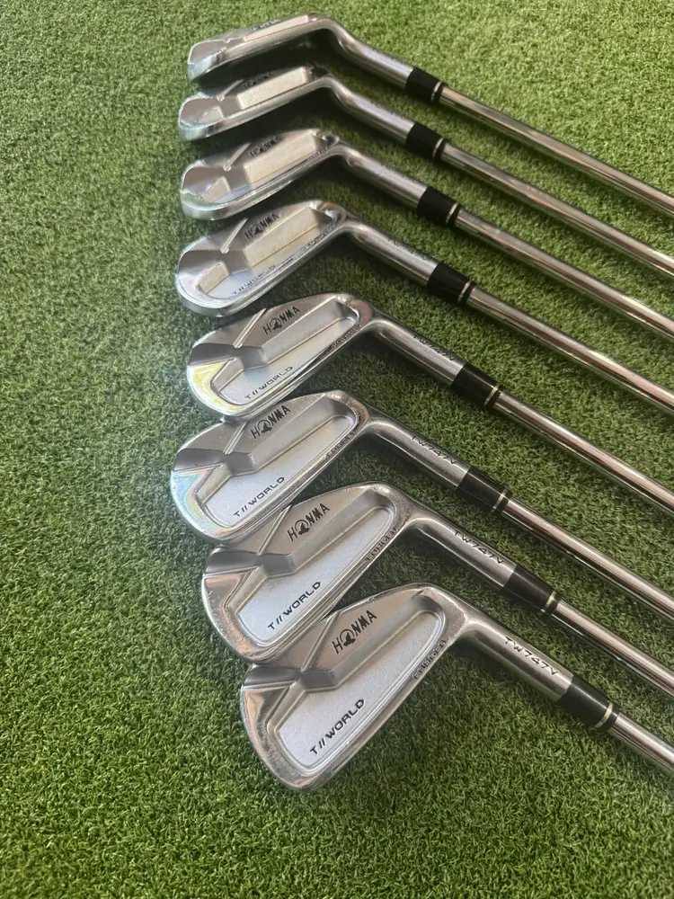 Honma 747 TW Iron Set (3-10)