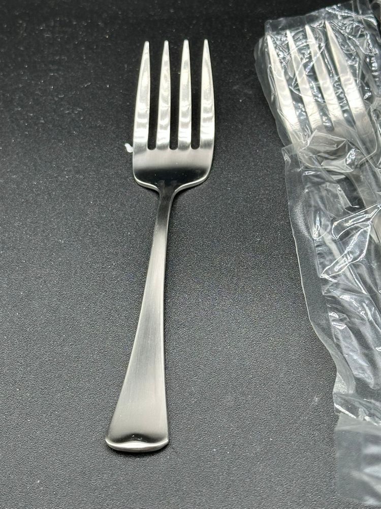 4-Oneida Stainless Cygnet Salad Forks NEW
