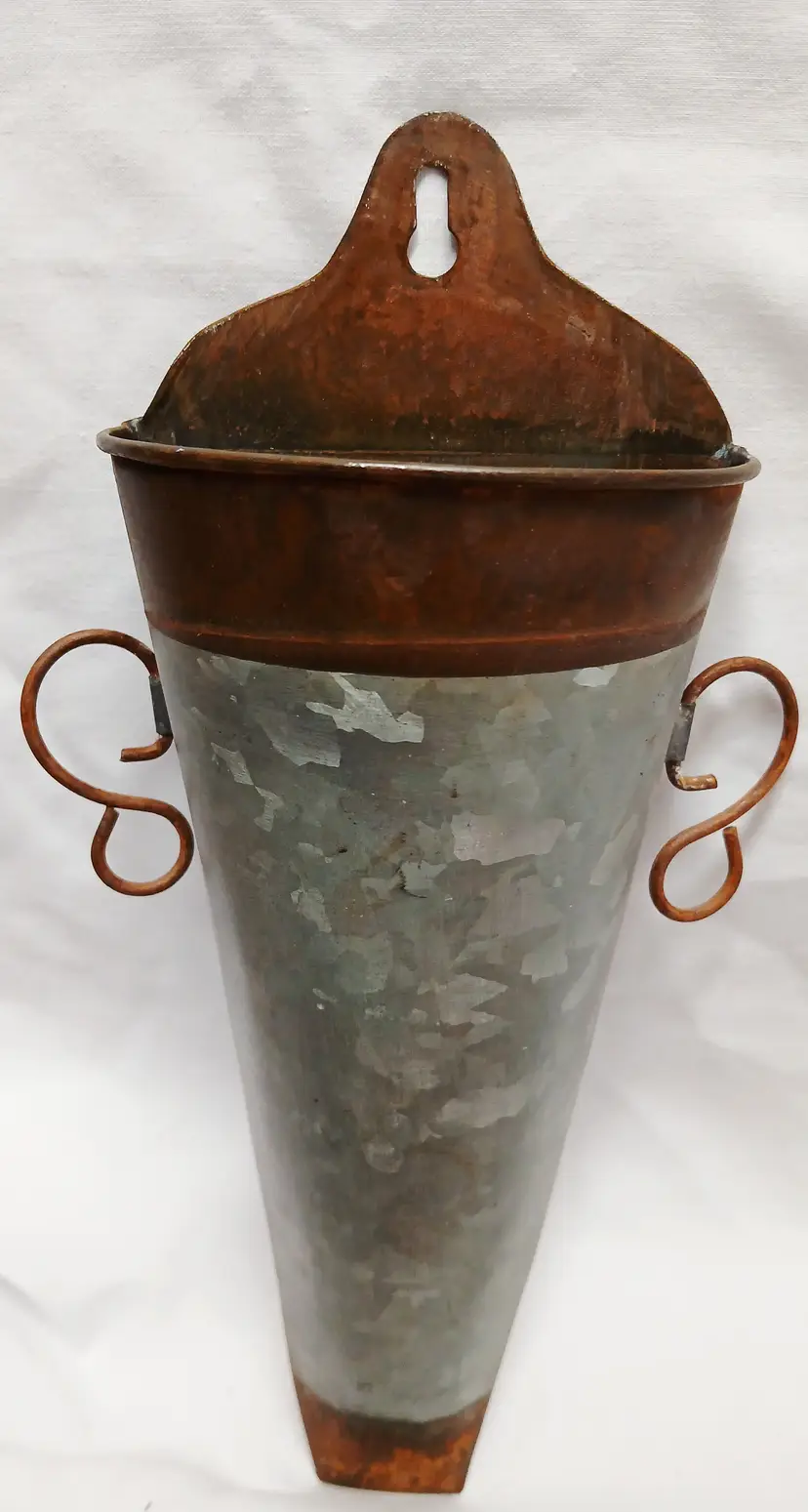 Rustic Galvanized Wall Pocket Vase 016