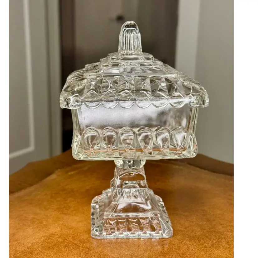 1940s Jeanette Glass 7" Wedding Cake or Candy Pedestal Dish with Lid