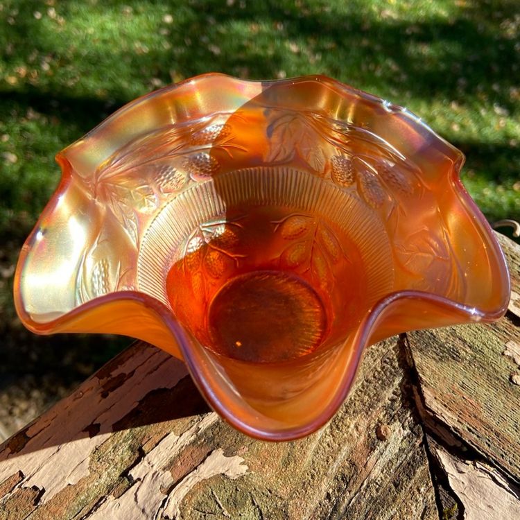 Marigold Carnival Glass, Leaf & Berries Pattern, Fluted / Ruffled Edge Bowl. Possibly Fenton. 3.25”h.