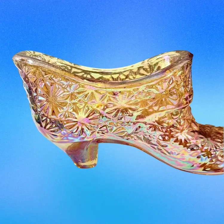 Vintage L.E. Smith Iridescent Amber Carnival Glass Daisy & Button Shoe