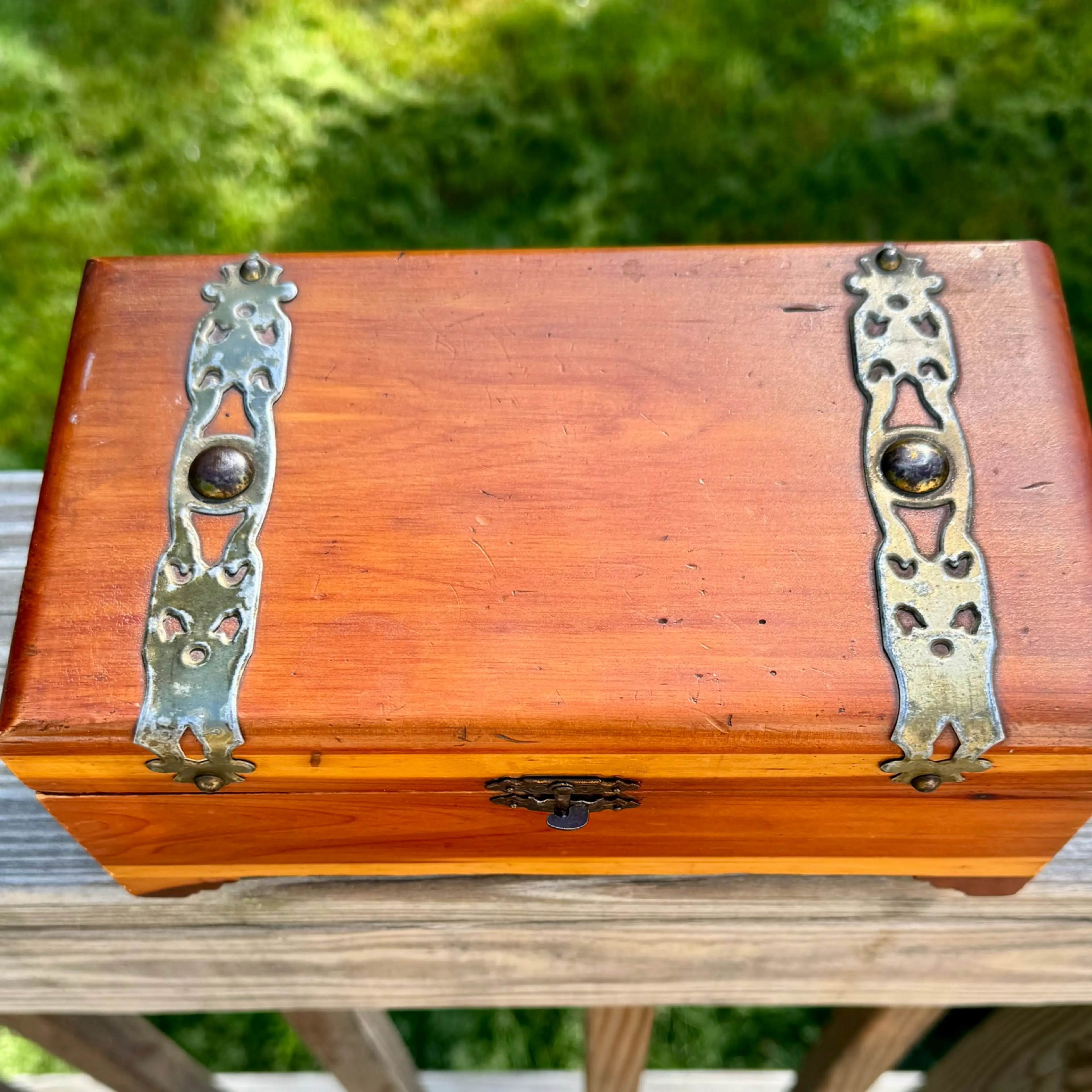 Image 2 of 6