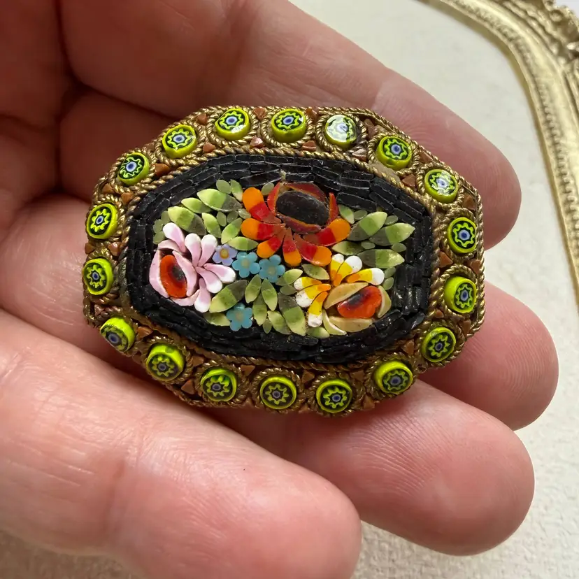 Vintage XL Micro Mosaic 8 Sided Octagon Brooch Pin Italy Green Stars Rope Border