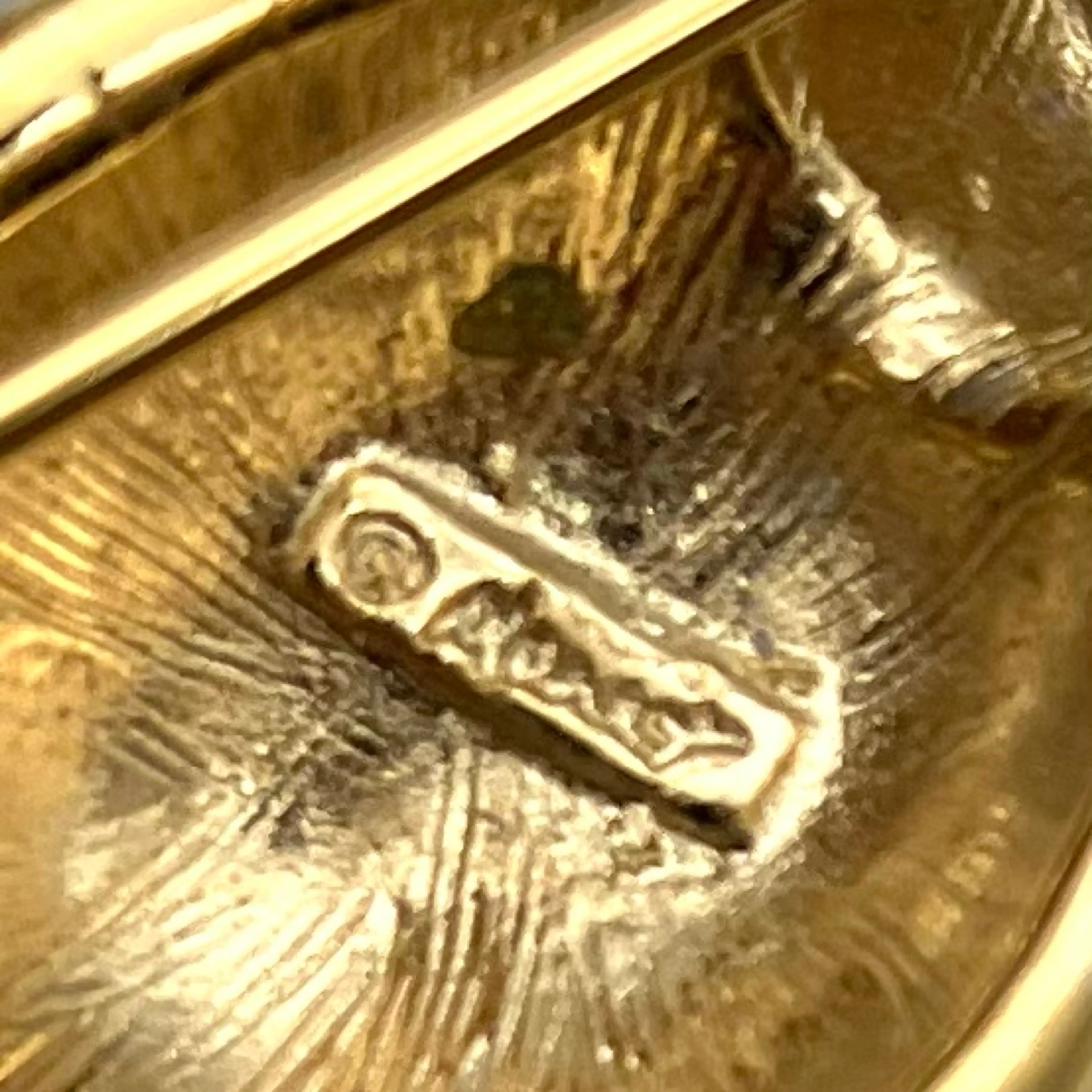 Image 3 of 3