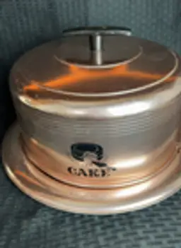 Vintage West Bend Copper Tone Large Round Cake Saver Carrier W/Locking Lid