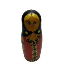 3 Piece USSR Nesting Dolls @4 3/4 Slightly Loose First Doll