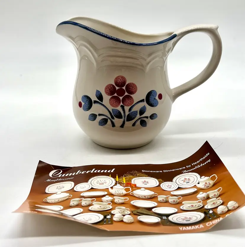 Cumberland Stoneware Brambleberry 4 1/2” Creamer