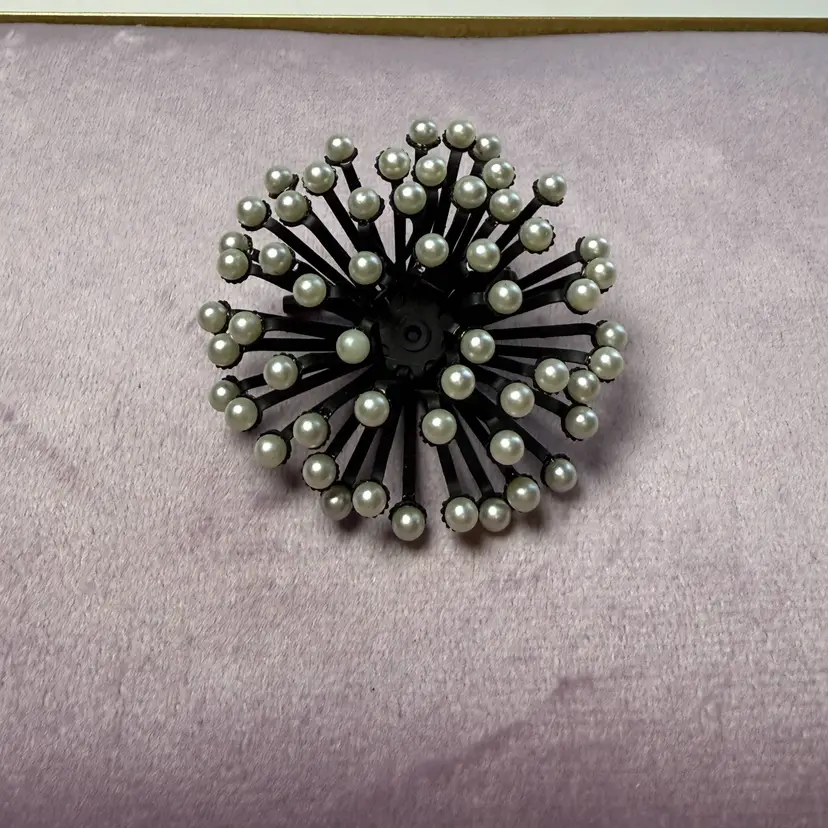 Vintage MCM Starburst Sputnik Sea Anemone Brooch Pin Black Metal White Pearl