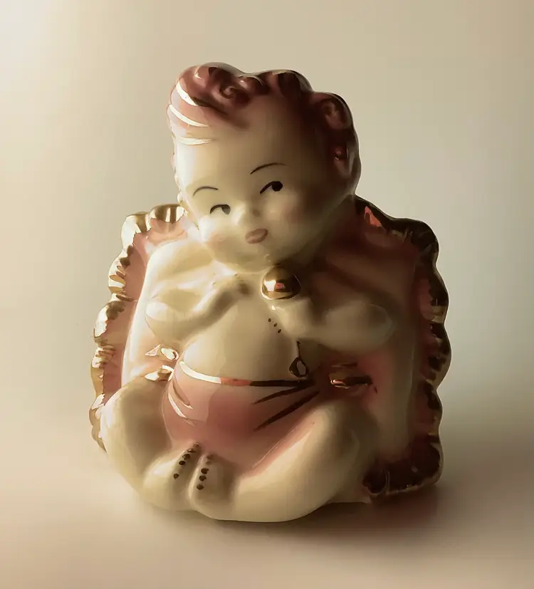 Hull Vintage Baby Planter 1950s 92-USA