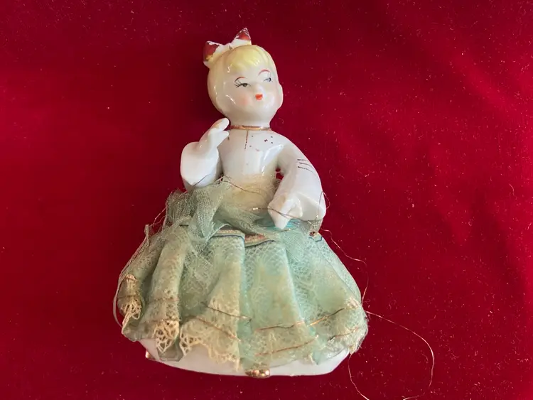 Vintage 1950’s Vintage Girl