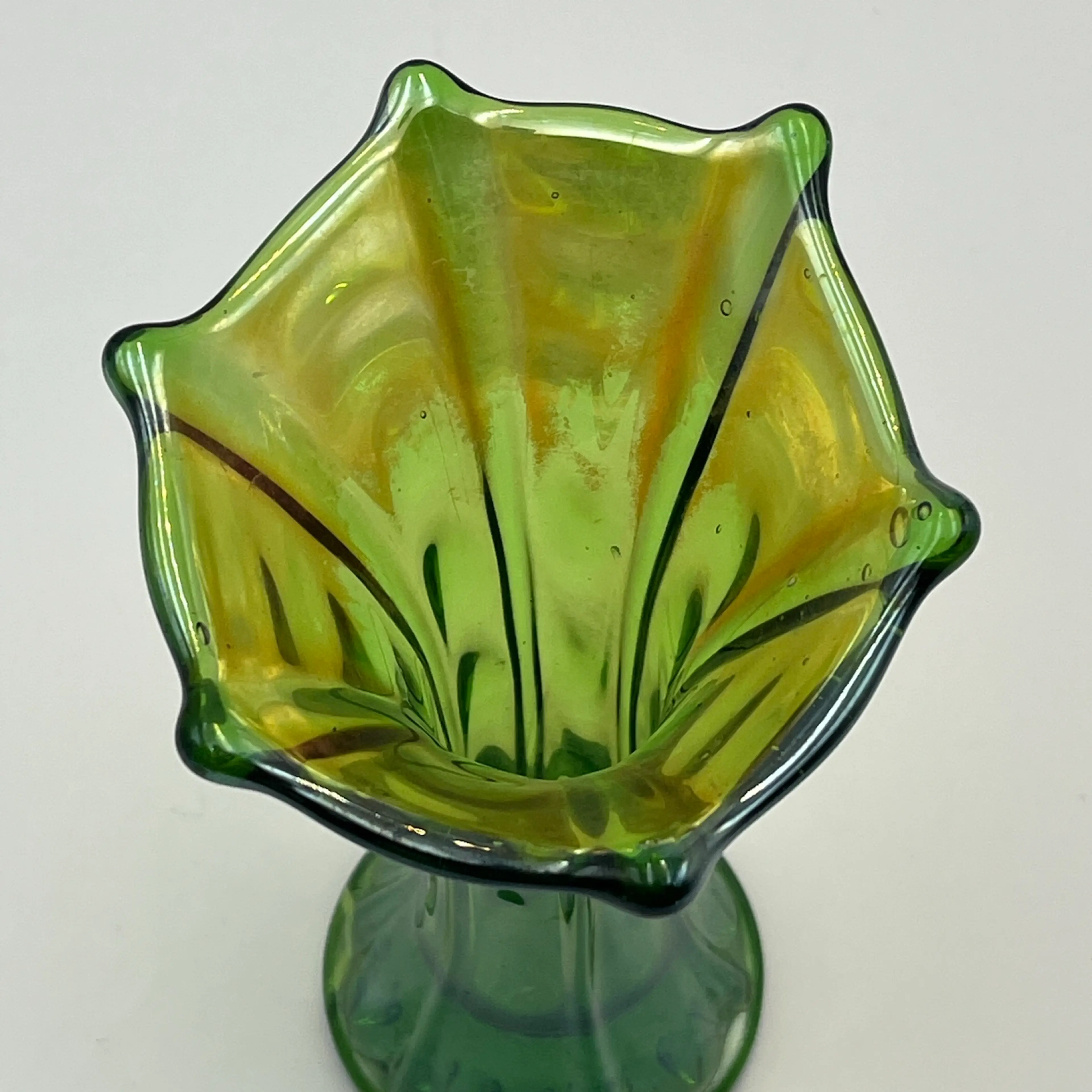 Image 2 of 6