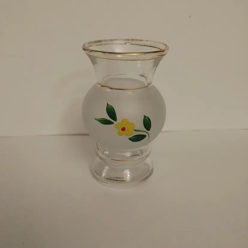Bartlett Collins frosted bud vase with yellow flower. 1950. Some gold loss. 4 inches high. No chips or cracks.