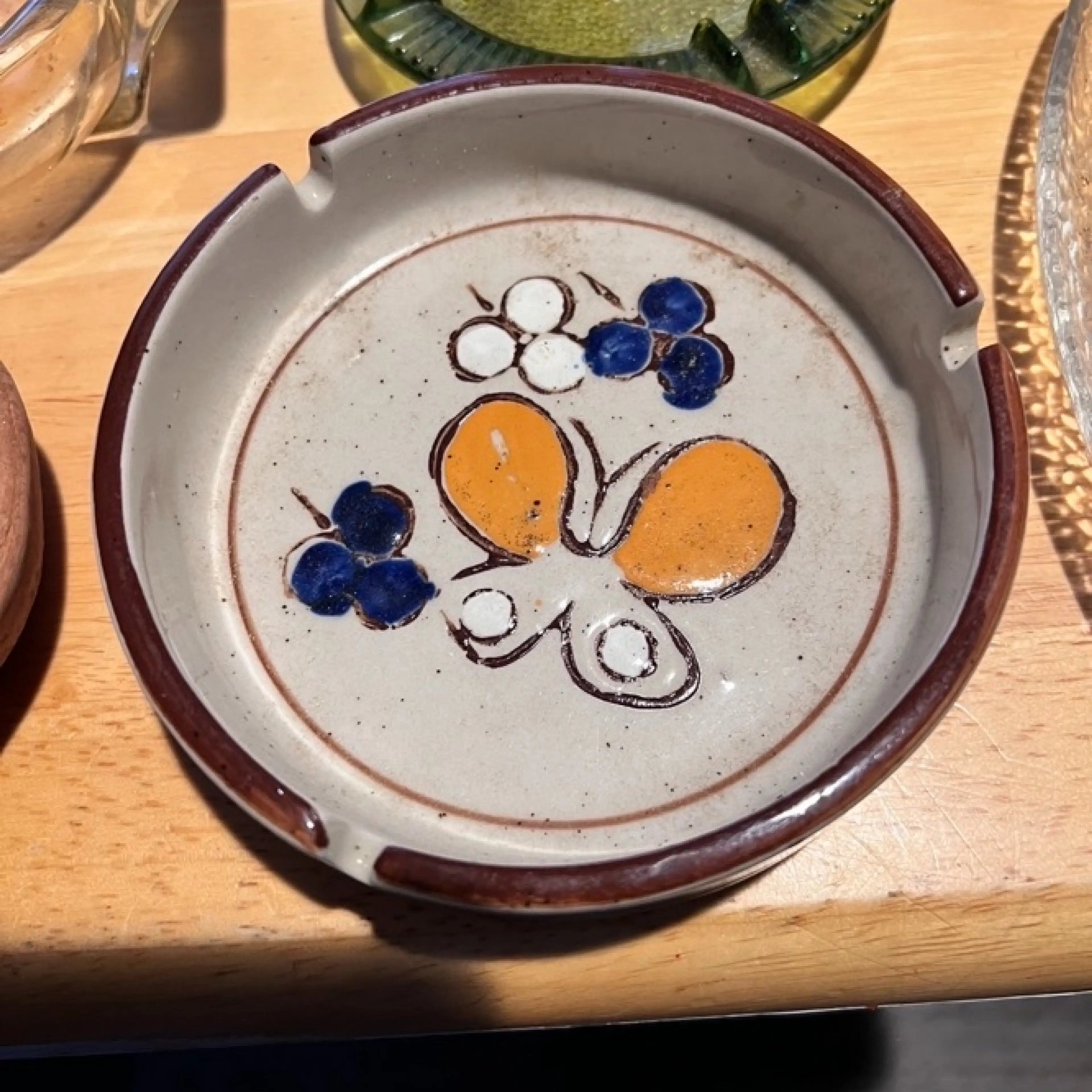Image 2 of 6