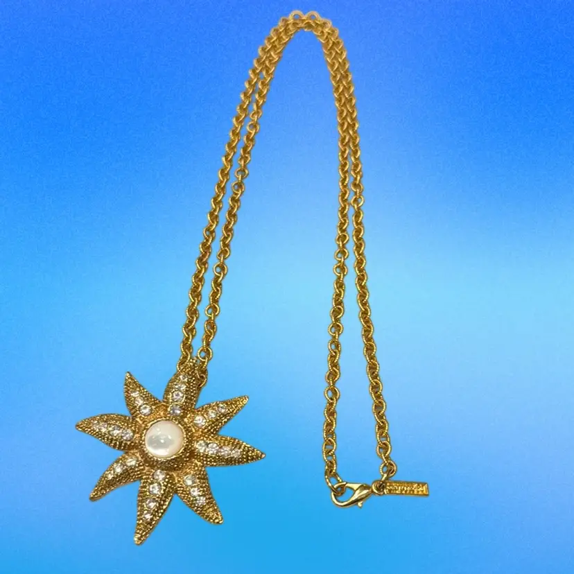 Vintage R.J. Graciano GoldTone Star Flower Brooch Pendant 2.07”, Necklace 30”