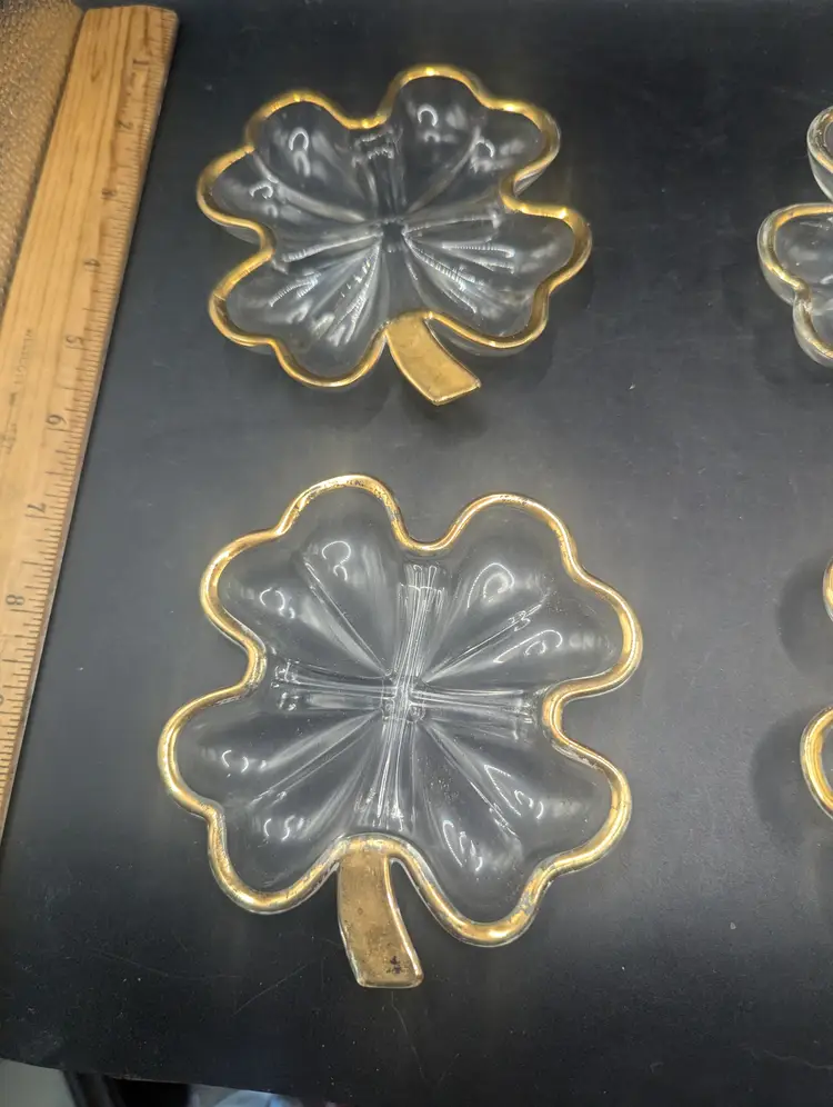 Vintage Set 4 Jeannette Glass Four-leaf Clover Nut/Trinket Dishes With Gold Trim