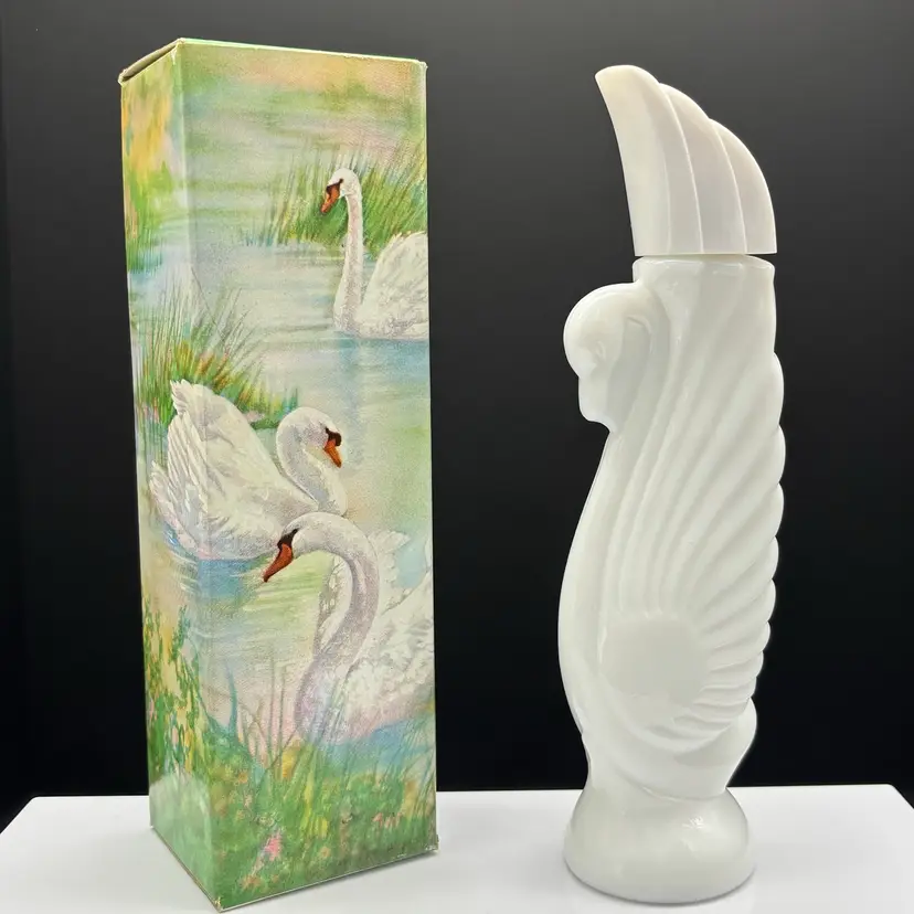 Avon Swan Lake