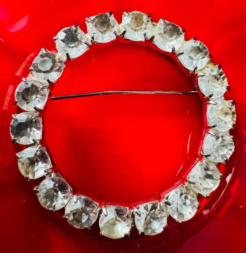 Sparkling Rhinestone Brooch