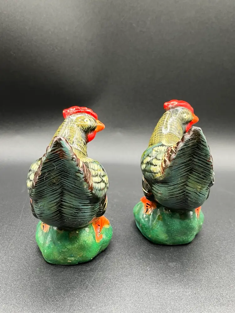 Pair Of Vintage Chinese Art Pottery Hand Painted Standing Chicken Figurines🐓 4”