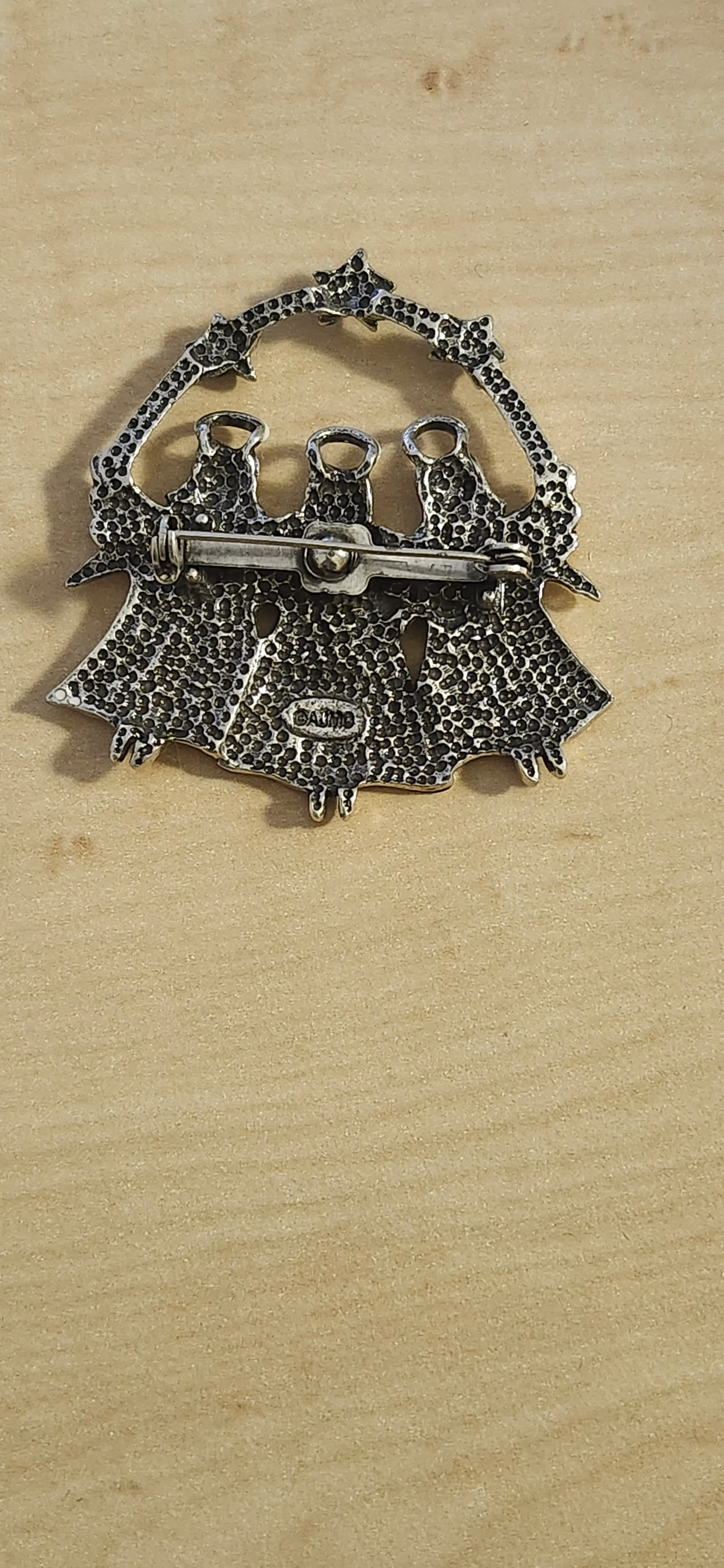 Image 4 of 6