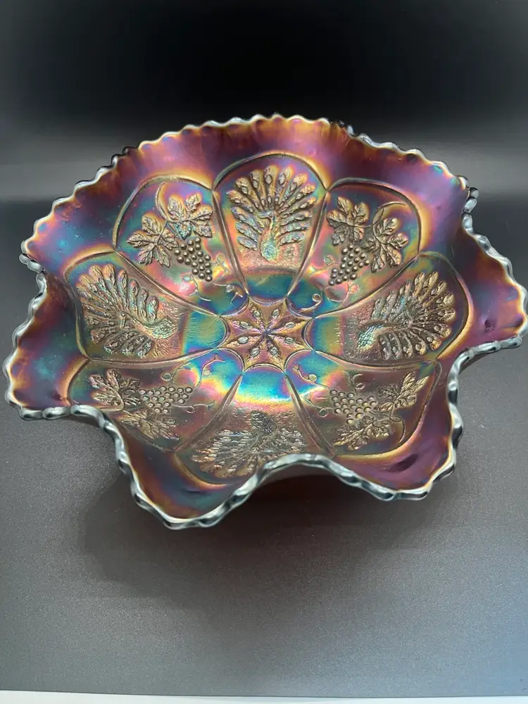 Fenton Amethyst Carnival Glass "Peacock & Grapes" 3-Footed Ruffled Rim