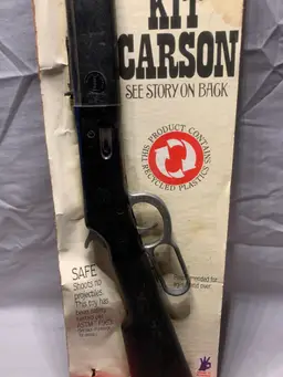 Vintage Legend by Daisy Kit Carson Western Style Toy Rifle