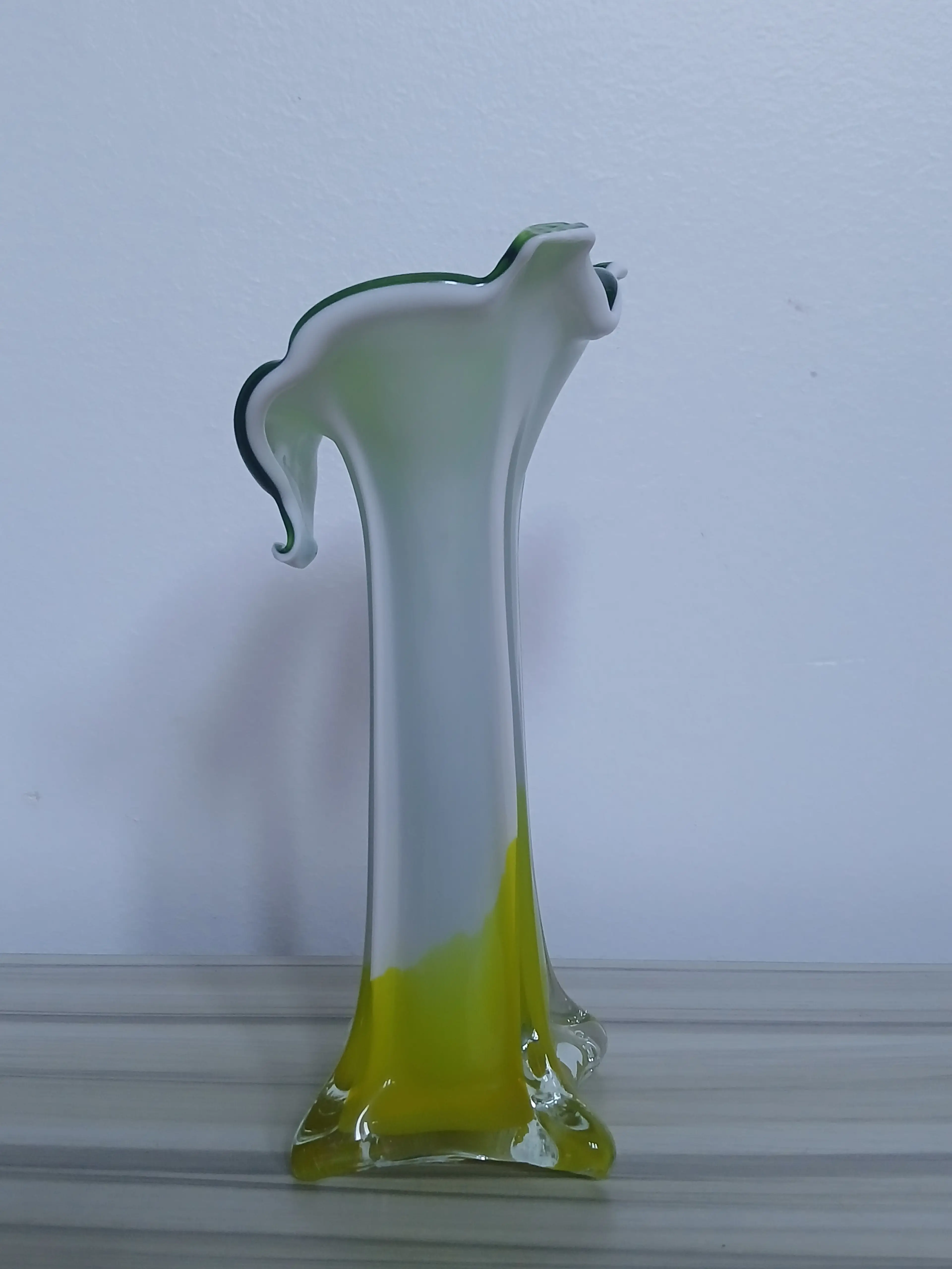 Image 4 of 14