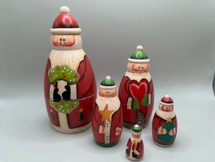 Vintage Santa Wooden Nesting Dolls ~ Hand Painted 5 Piece Set
