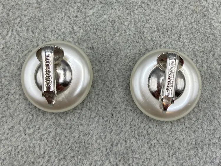 Vintage Sarah Coventry 1968 Simulated Button Pearl Clip-on Earrings Silver Tone