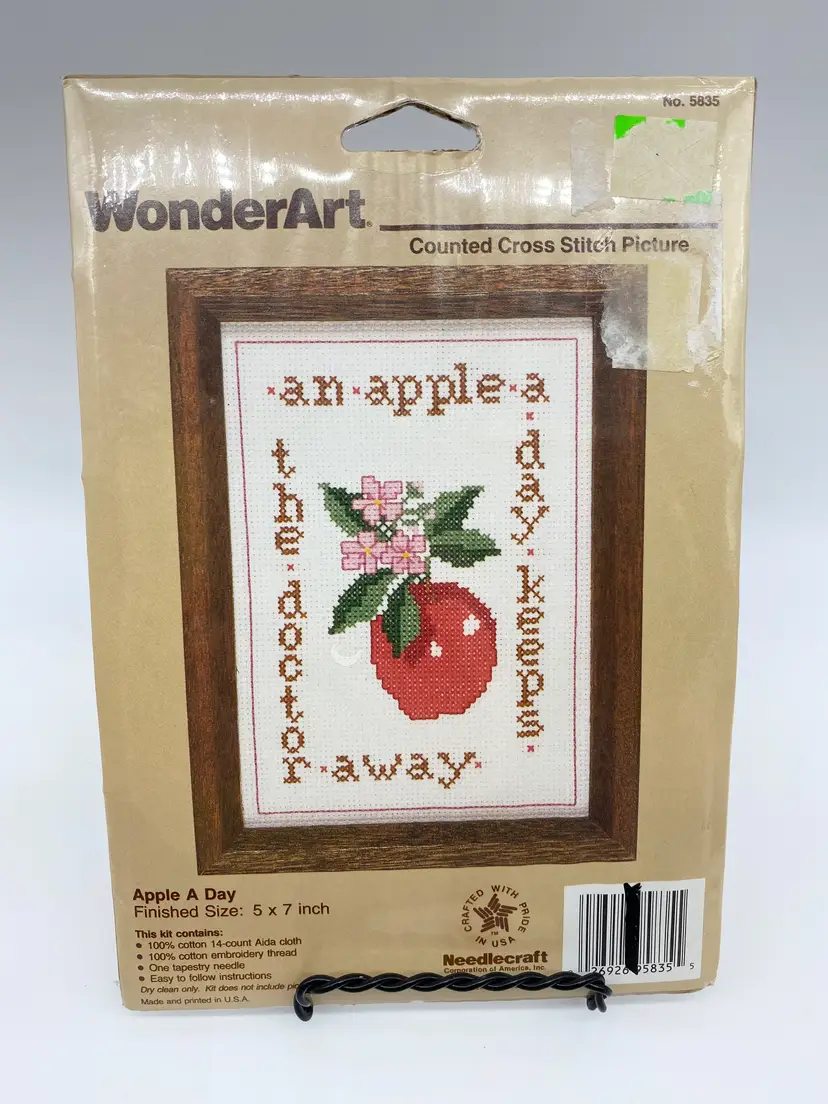 WonderArt Counted Cross Stitch Apple A Day 5x 7 Needlecraft Kit NOS