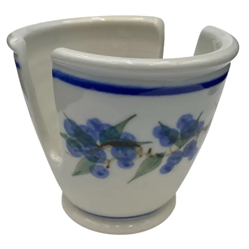 Georgetown Pottery (Maine) Blueberry Sponge Holder, Brushwork Design, Signed