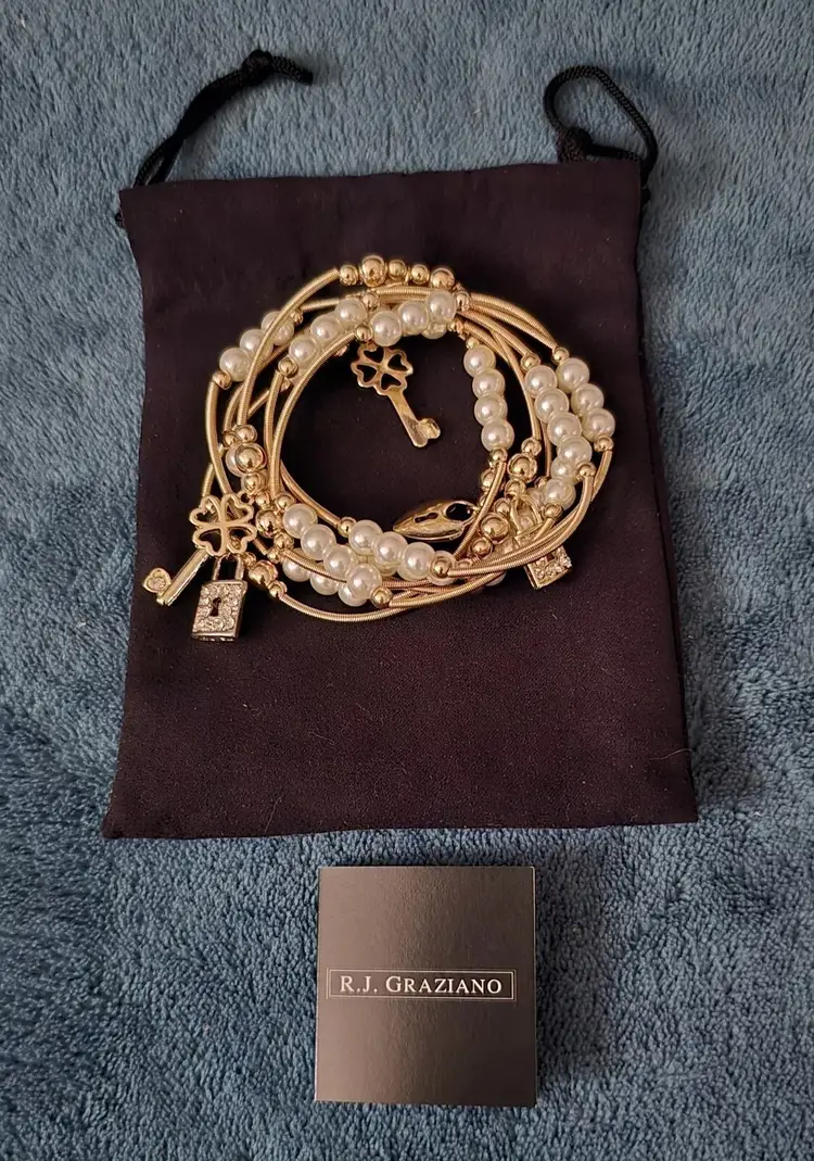 New RJ Graziano Stretch Gold Charm & Faux Pearls 7 Bracelet Set